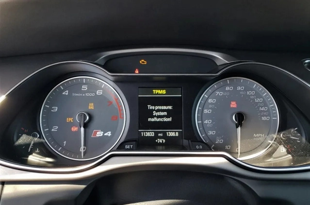 Audi S4 cena 30900 przebieg: 113833, rok produkcji 2013 z Chełmża małe 67